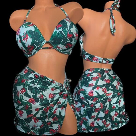 Victorias Secret Set Essentials Bombshell Add-2-Cups Push Up Bikini Top & Skirt - Picture 2 of 10